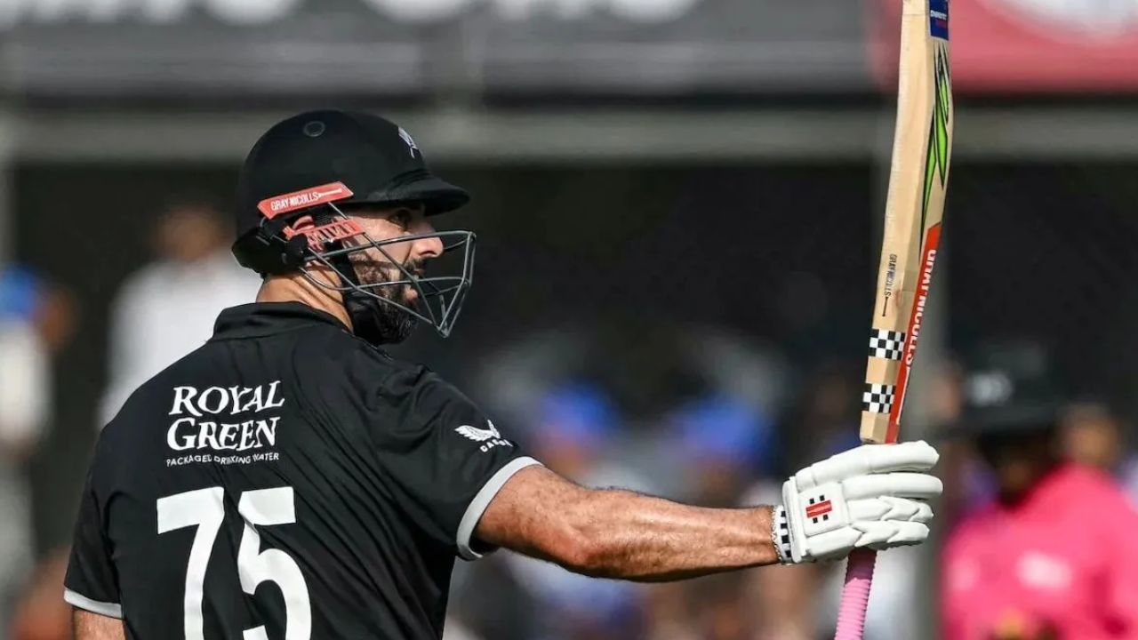 IND vs NZ, 3rd ODI : डॅरिल मिशेलचा ODI मध्ये करिश्मा! भारताविरुद्ध भारतीय भूमीत ‘हा’ पराक्रम करणारा तो जगातील पहिला फलंदाज