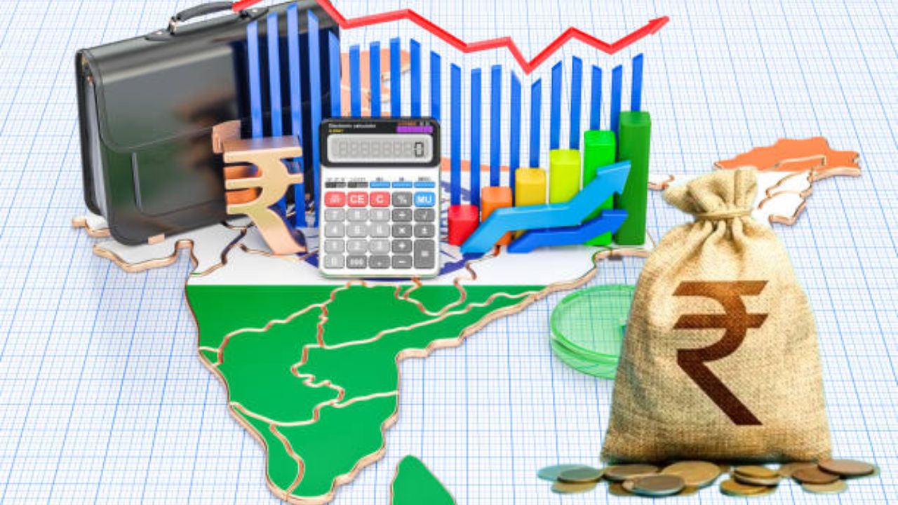 सगळ्यात धक्कादायक बाब म्हणदे यंदा कर्बजारी देशांमध्ये भारताचाही सामवेश आहे. भारतावर ३.८ ट्रिलियनचे कर्ज असून आर्थिक सर्वेक्षणानुसार, भारत हा सहाव्या स्थानी आहे.