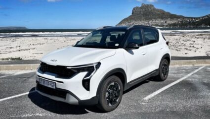 Maruti, Tata, आणि Mahindra ला ‘या’ कारने आणलं टेन्शनमध्ये! तब्बल 5 लाख युनिट्सची केली विक्री