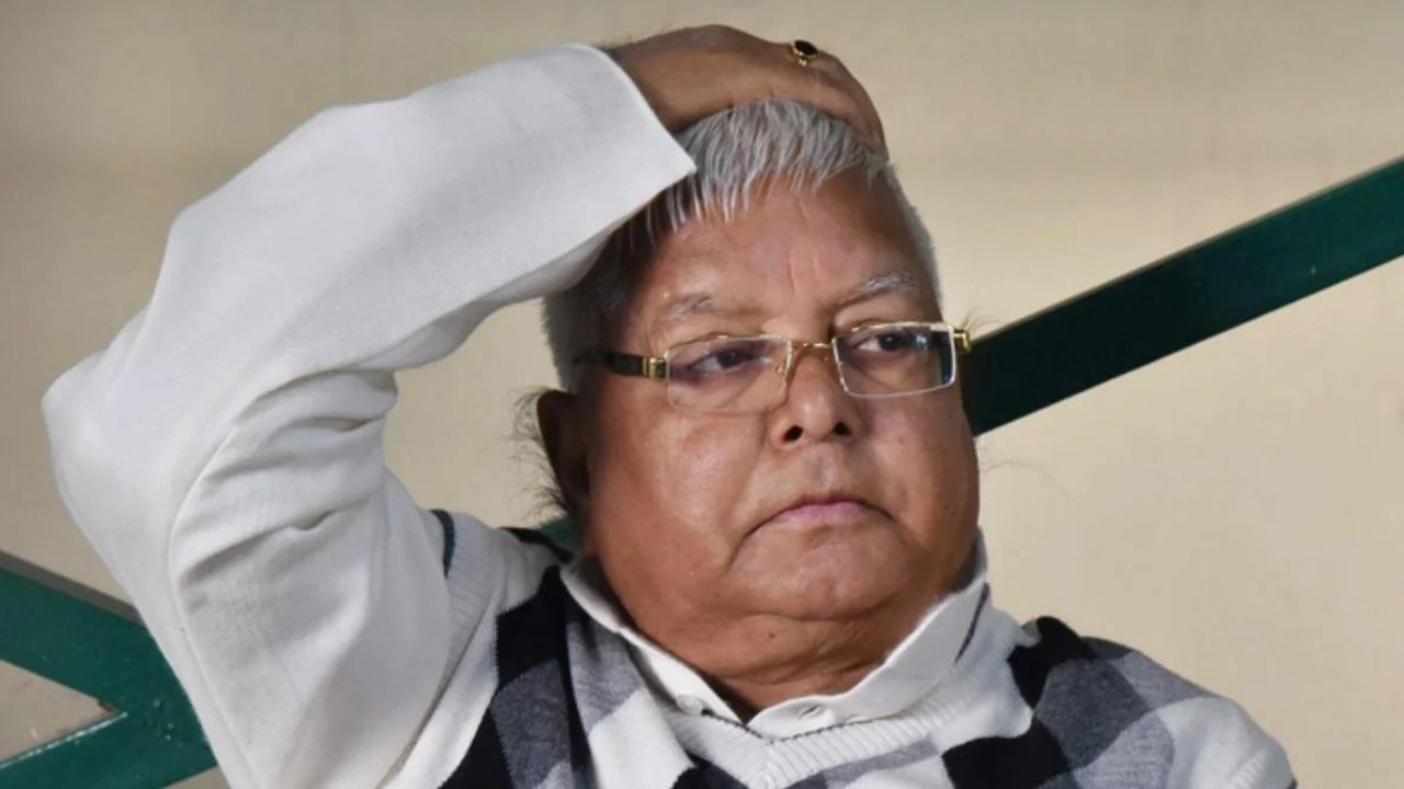 Land for Jobs Scamमुळे यादव कुटुंबाच्या अडचणीत वाढ! लालू, राबडी देवी आणि तेजस्वी ठरले आरोपी