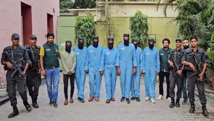 Delhi Crime : 48 तास, 9000 पोलीस आणि 4299 ठिकाणी छापेमारी, दिल्ली पोलिसांचे गुंडांविरुद्ध ऑपरेशन गँग बस्ट सुरू