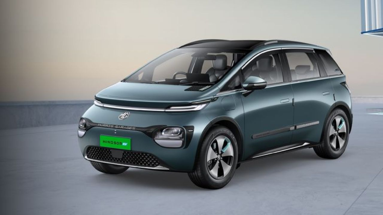 2025 मध्ये ‘ही’ Electric Car बनली ईव्ही मार्केटची बादशाह! मध्यम वर्गीय ग्राहकांनी भरभरून दिलं प्रेम