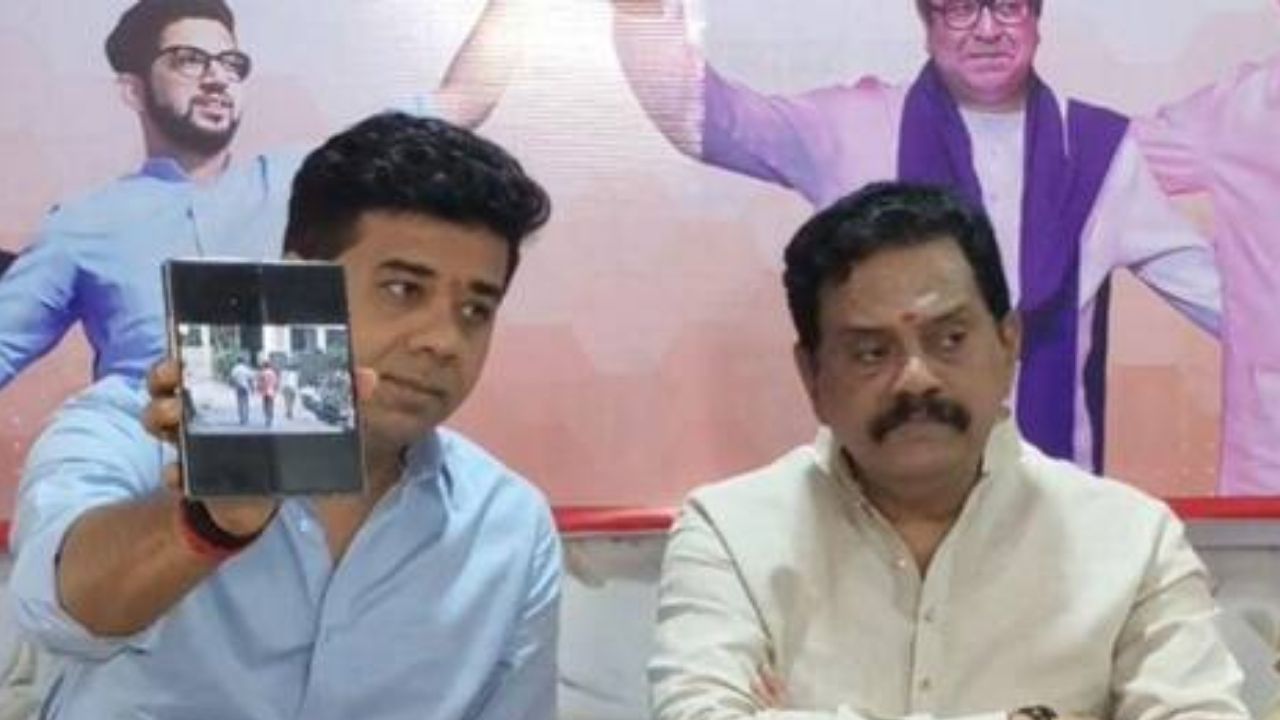 जिंकण्यासाठी साम,दाम.दंड,भेद…! ठाकरेंच्या उमेदवाराला पोलीस घेऊन एकनाथ शिंदेंच्या घरी, Video आला समोर