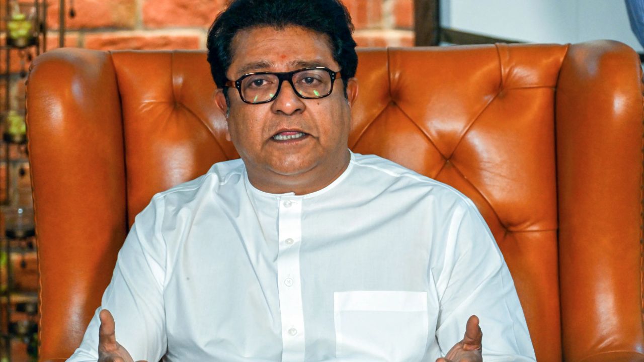 Maharashtra Politics : महापालिका निवडणुकीत मोठा ट्वीस्ट; मनसेचे दोन उमेदवार नॉट रिचेबल, कालपासून एकही फोन नाही