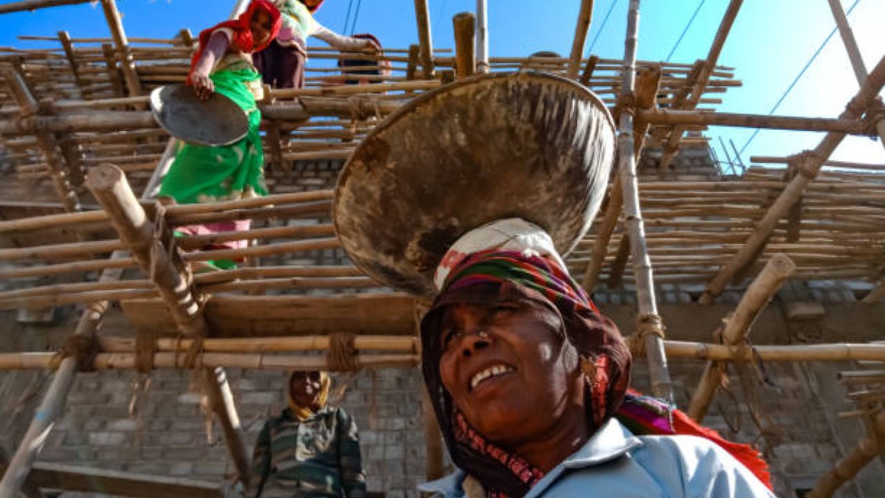 Bhandara News: २२६२१ कामगारांना २२.७४ कोटींची मदत; कल्याणकारी योजनांमुळे श्रमिकांना मोठा दिलासा