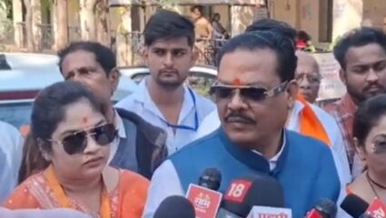 Maharashtra Election : “निवडून येणाऱ्या नगरसेवकांकडून चांगलं काम करून घेणे ही माझी जबाबदारी”- संजय शिरसाट