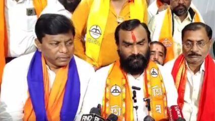 Nanded:  भाजपच्या जाहीरनाम्यात शिवसेनेची विकासकामे- आ. बालाजी कल्याणकरांनी केला दावा