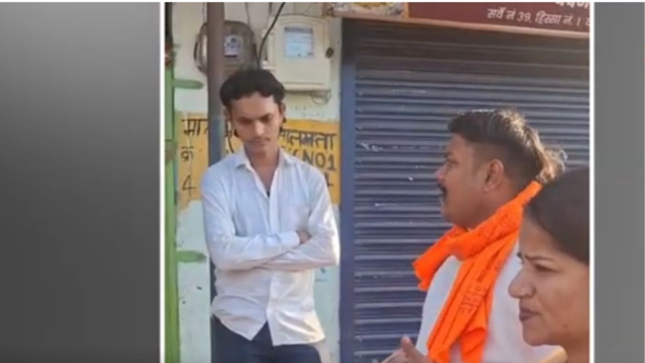 Vasai : नायगावच्या सलूनमध्ये वाजलं ‘कश्मीर बनेगा पाकिस्तान’ गाणं