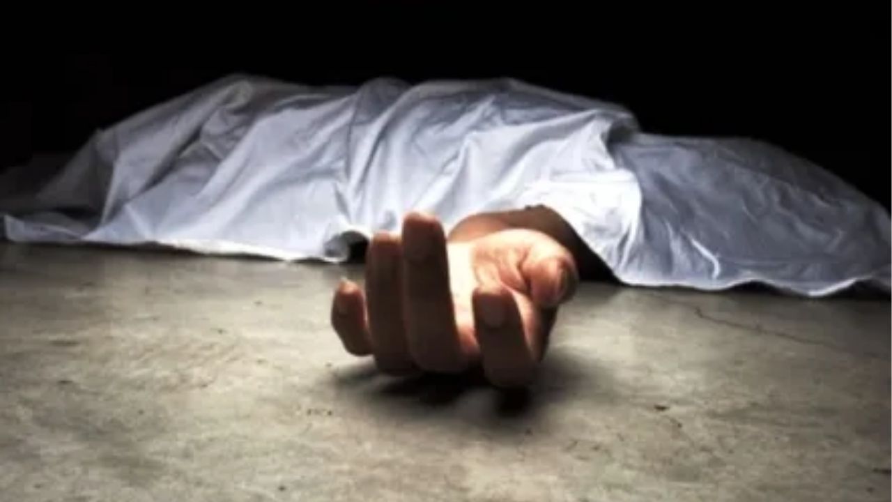 Mumbai Crime:  45 वर्षीय सिक्योरिटी गार्डने घरातच स्वतःवर गोळी झाडून संपवलं जीवन; कांदिवली येथील घटना