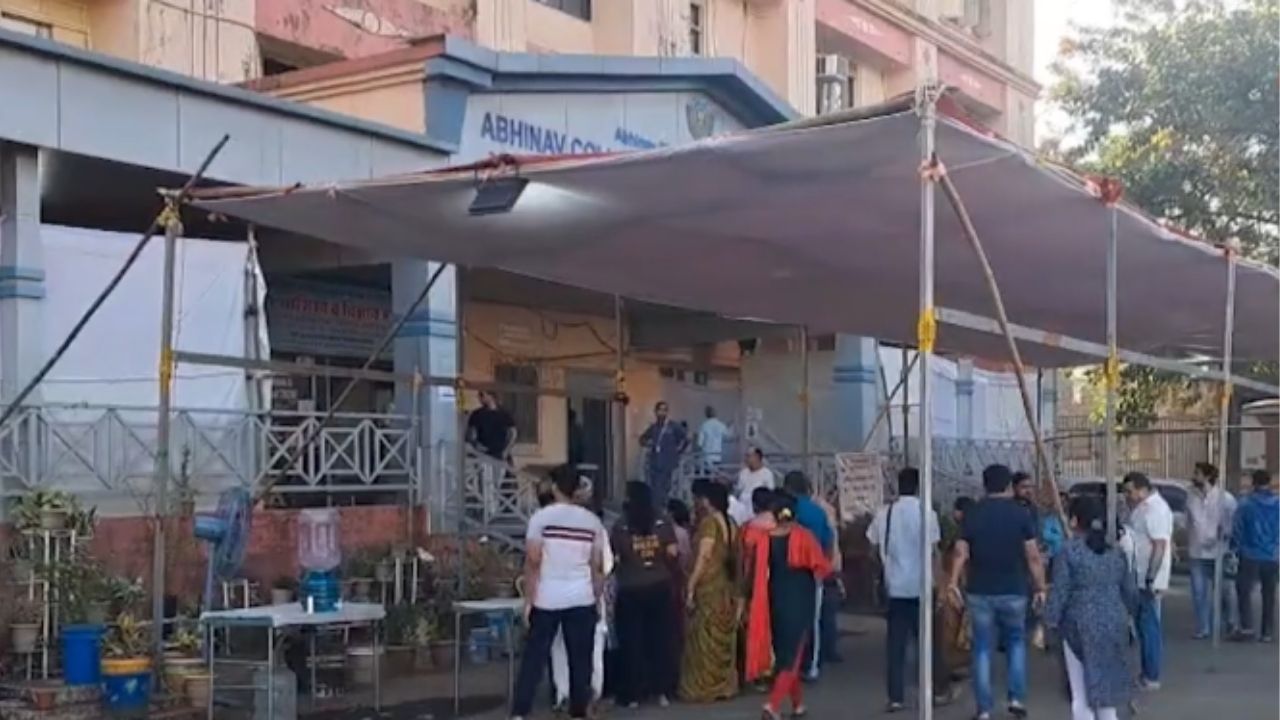 Mira Bhaindar : मतदानासाठी नागरिकांची गर्दी पण महापालिकेचे नियोजन कोलमडले