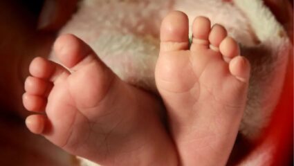 Latur Crime: लातूरमध्ये मातेची क्रूरता! पती उशिरा आल्याच्या रागातून दीड वर्षीय चिमुकलीची चाकूने हत्या