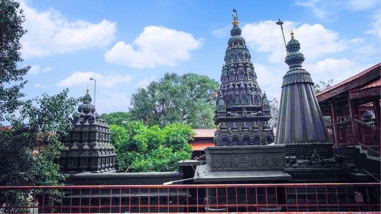 Jalna Crime: फिरायला नेतो म्हणत नात्यातील तरुणीचे अपहरण; आळंदीत मंदिरात बळजबरीने लग्न, नाही म्हणाली तर…