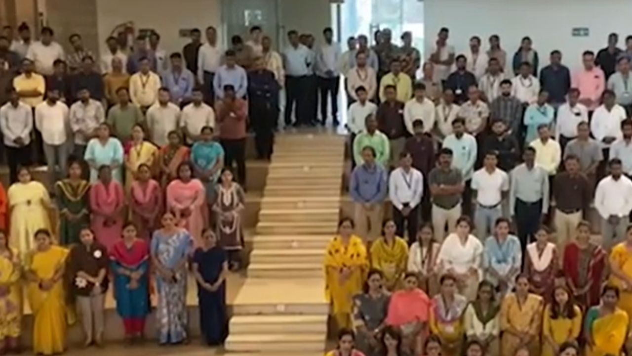 Navi Mumbai : नवी मुंबई महापालिकेत अजित पवारांना वाहिली श्रद्धांजली