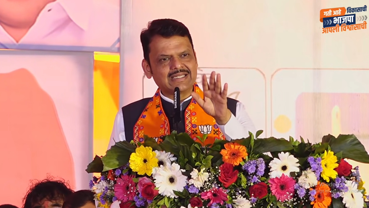 Maharashtra Politics: “…तर लोकशाहीचा खून झाला”; धुळ्यातून CM फडणवीसांचा विरोधकांवर प्रहार