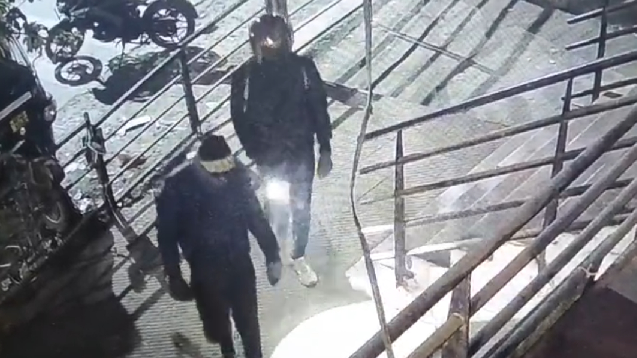 चिंचवडच्या ‘दवा बाजार’मध्ये चोरट्यांचा हैदोस; एकाच रात्री पाच दुकाने फोडली अन्…