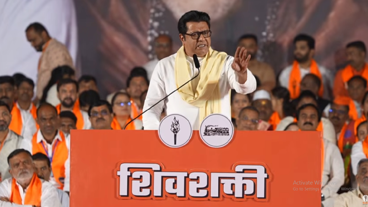 Maharashtra Politics: “कुणाच्या सोंगट्या कोणाच्या भोकात…”; राज ठाकरे काय बोलून गेले?