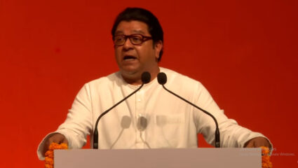 Maharashtra Politics: “… आज बाळासाहेब नाहीयेत ते बरंय”; मनसे अध्यक्ष राज ठाकरे कडाडले