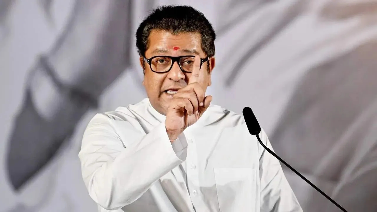 Maharashtra Politics: “पाटील असावा पण पटेल…”; सुनेत्रा पवार DCM होताच राज ठाकरेंची पोस्ट व्हायरल