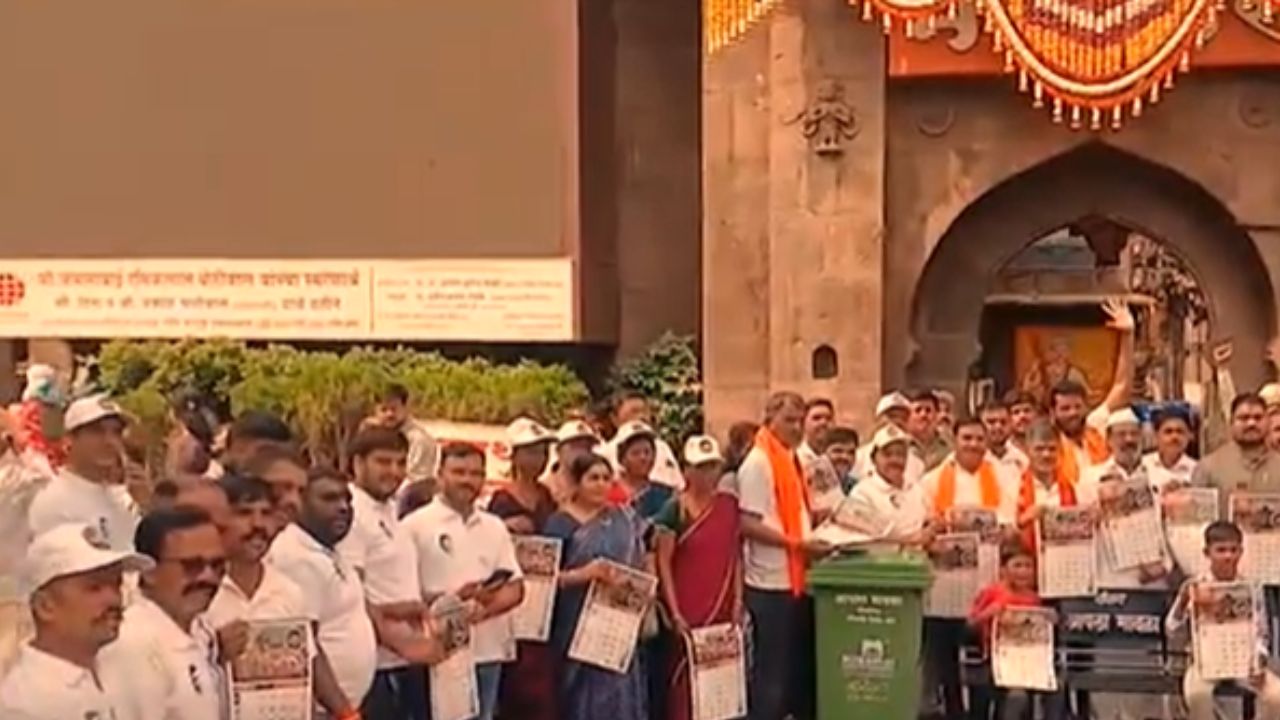 Pune : “जिथे अध्यात्म तिथे स्वच्छतेची आणि पर्यावरण रक्षणाची जबाबदारीही तितकीच मोठी”;  निलेश लंके यांचं वक्तव्य