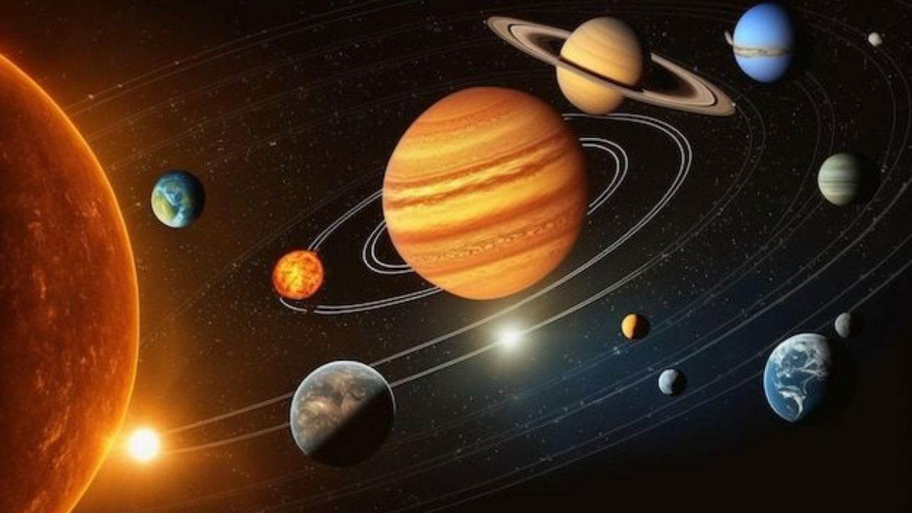 Shukraditya Yog: शुक्रादित्य योगामुळे या राशींच्या लोकांना करिअरमध्ये मिळेल अपेक्षित यश