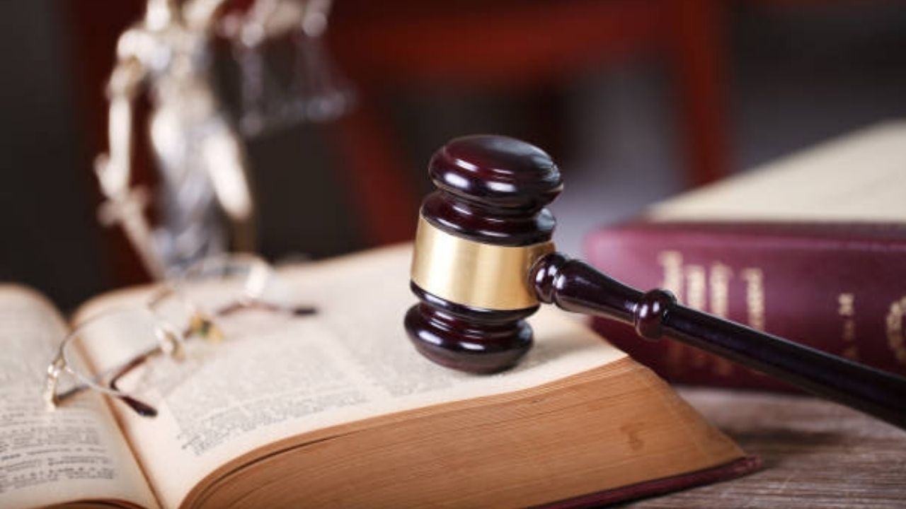 Pune Crime News : 9 वर्षांनंतर लागला तिहेरी हत्याकांडचा निकाल; अखेर त्या 10 आरोपींना जन्मठेपची शिक्षा