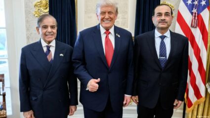 Security Alert: ‘पाकिस्तानात जाऊ नका!’ डोनाल्ड ट्रम्प यांनी आपल्या नागरिकांना दिले कठोर आदेश; यामागील कारण धक्कादायक