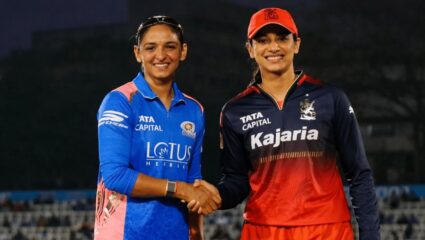 MI vs RCB, WPL 2026  : स्मृती आणि हरमन आमनेसामने! RCB चा TOSS जिंकून गोलंदाजीचा निर्णय 