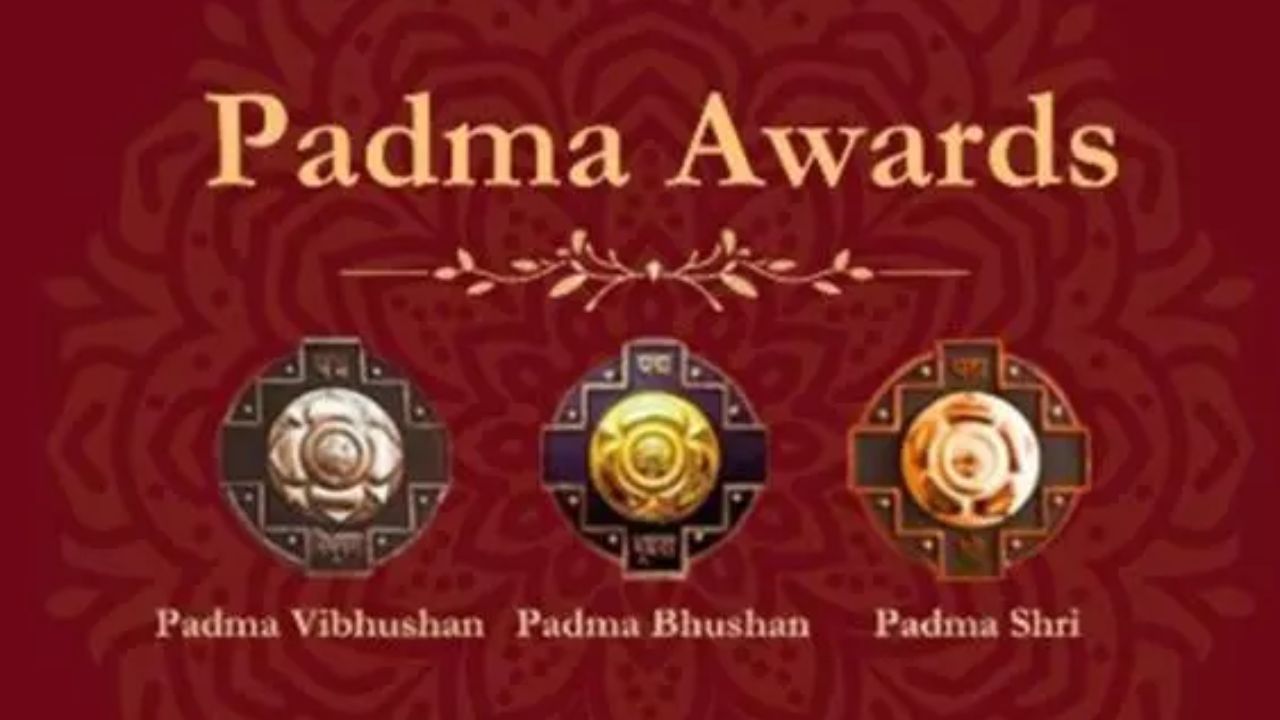 Padma Award 2026:  तामिळनाडूत १३. बंगालमध्ये ११ पद्म पुरस्कार…;  पाच राज्यांच्या निवडणुकांपूर्वी केंद्र सरकारची तिरपी चाल