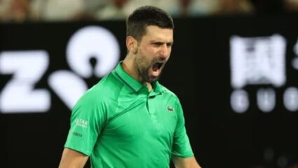 Australian Open : Jannik Sinner ला हरवून Novak Djokovic ने अंतिम फेरीत केला प्रवेश! जेतेपदाच्या लढतीत अल्काराजशी सामना करणार