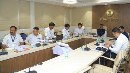 धाराशिवच्या विकासाला पालकमंत्र्यांकडून बुस्टर डोस; ३१९ कोटींच्या विकास आराखड्यावर शिक्कामोर्तब