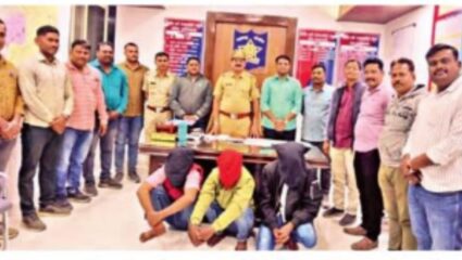 Crime News: वाळूजमध्ये नंग्या तलवारी नाचवत दहशत माजवणारे जेरबंद! खवड्या डोंगरावरून पोलिसांनी ‘अशा’ आवळल्या मुसक्या