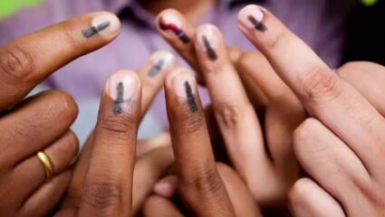 ZP Election News: मार्कर पेनचा ‘खेळ’ खल्लास! आगामी जिल्हा परिषद निवडणुकीत काडीनेच शाई लागणार; निवडणूक आयोगाचा मोठा निर्णय