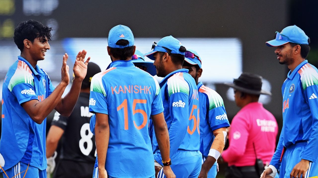 Under-19 World Cup 2026 : भारतच ‘BOSS’! सलग तीन विजयांसह सुपर-6 मध्ये एंट्री; न्यूझीलंडचा 7 विकेट्सने उडवला धुव्वा 