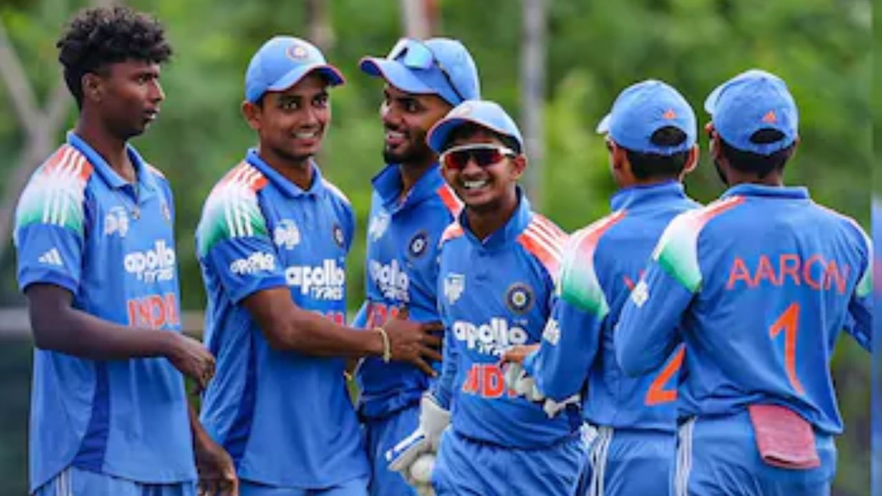 IND vs ZIM, U19 World Cup : भारताने उडवला झिम्बाब्वेचा २०४ धावांनी धुव्वा! आयुष-उद्धव जोडीच्या गोलंदाजीने  उडवली दाणादाण  