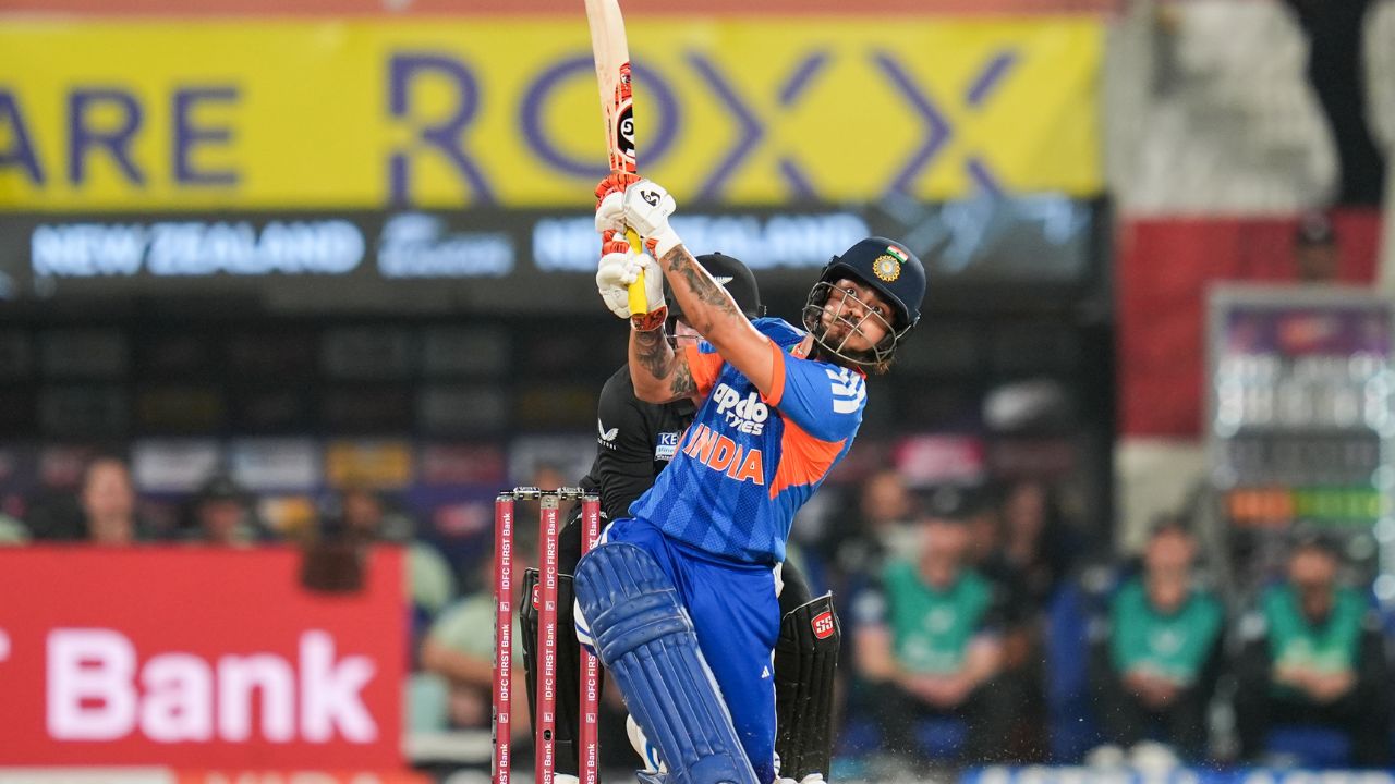 IND vs NZ 5Th 20I : तिरुवनंतपुरममध्ये संजू फेल, इशान किशन पास; 28 चेंडूत झळकवले अर्धशतक; किवी गोलंदाज बेजार 