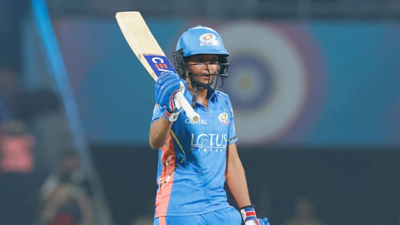 Harmanpreet Kaur Milestone: हरमनप्रीत कौरची WPL मध्ये मोठ्या विक्रमाला गवसणी! अशी कामगिरी करणारी ठरली पहिली भारतीय खेळाडू