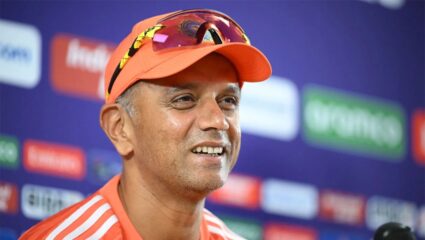 Rahul Dravid Birthday : जेव्हा जग द्रविडसमोर नतमस्तक झाले…आजही त्या पाच विक्रमांची नोंद रेकाॅर्डबुकमध्ये!