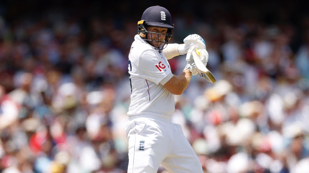 AUS vs ENG : जो रूटच्या अर्धशतकाने केली विक्रमांची नोंद, सचिन तेंडुलकरच्या रेकाॅर्डपासून फक्त एक पाऊल दूर