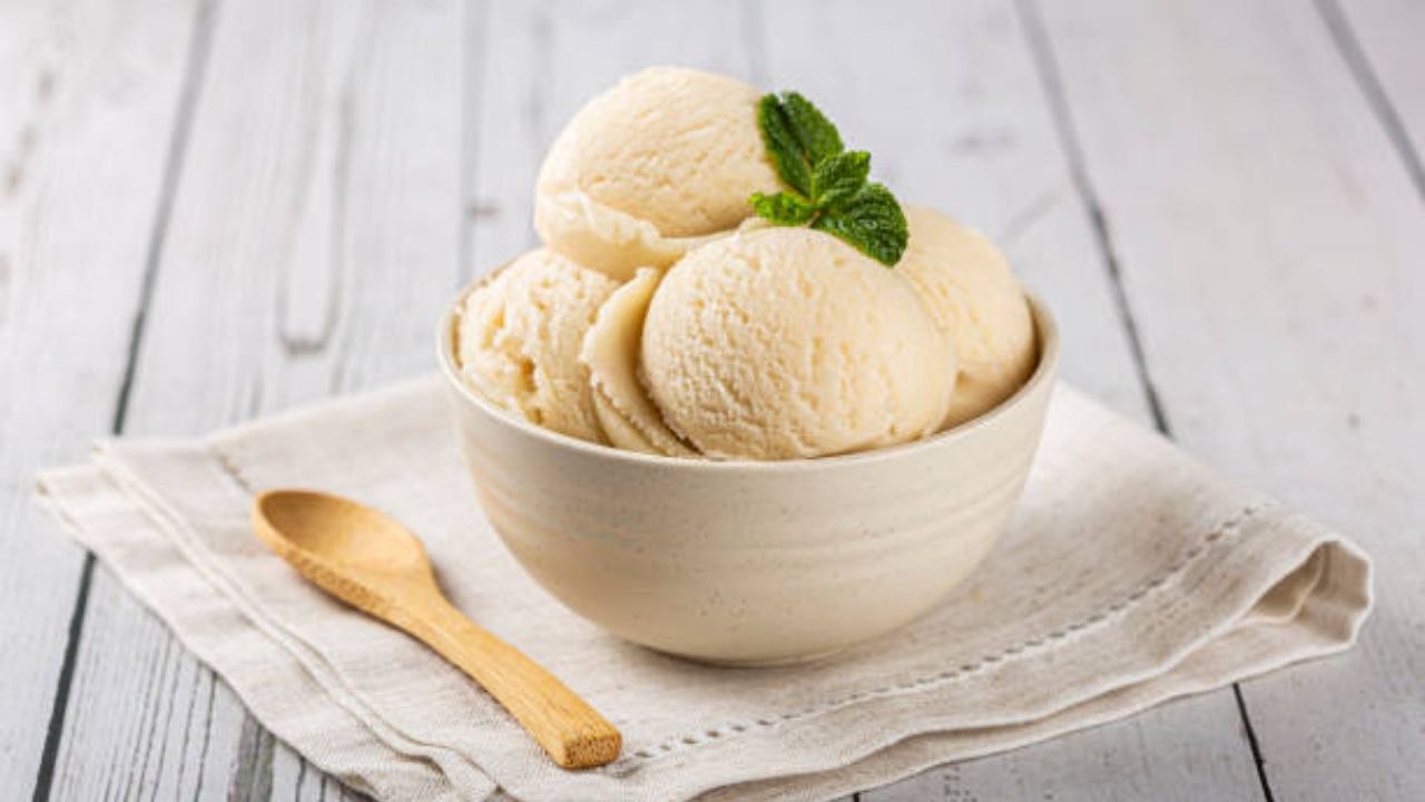 जगातील सगळ्यात पहिले Ice cream कोणी आणि कोणत्या देशात बनवण्यात आले? जाणून घ्या थंडगार आईस्क्रीमचा इतिहास