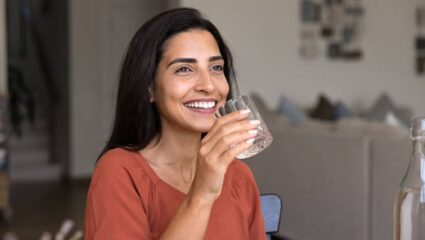 कमी पाणी पिणे करेल शरीराचा घातक! डिहायड्रेशन झाल्यानंतर आरोग्यासंबंधित उद्भवतात ‘या’ गंभीर समस्या