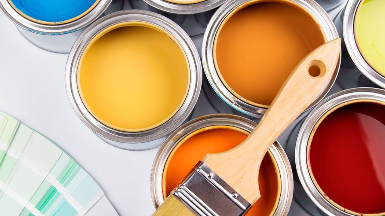 Vastu Tips: घरात काळा-निळा रंग वापरण्यापूर्वी जाणून घ्या वास्तू नियम