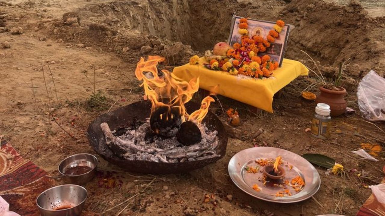 Vastu Tips: घराचे पायापूजन करताना वास्तूचे पाळा हे नियम, अन्यथा उद्भवू शकतो वास्तू दोष