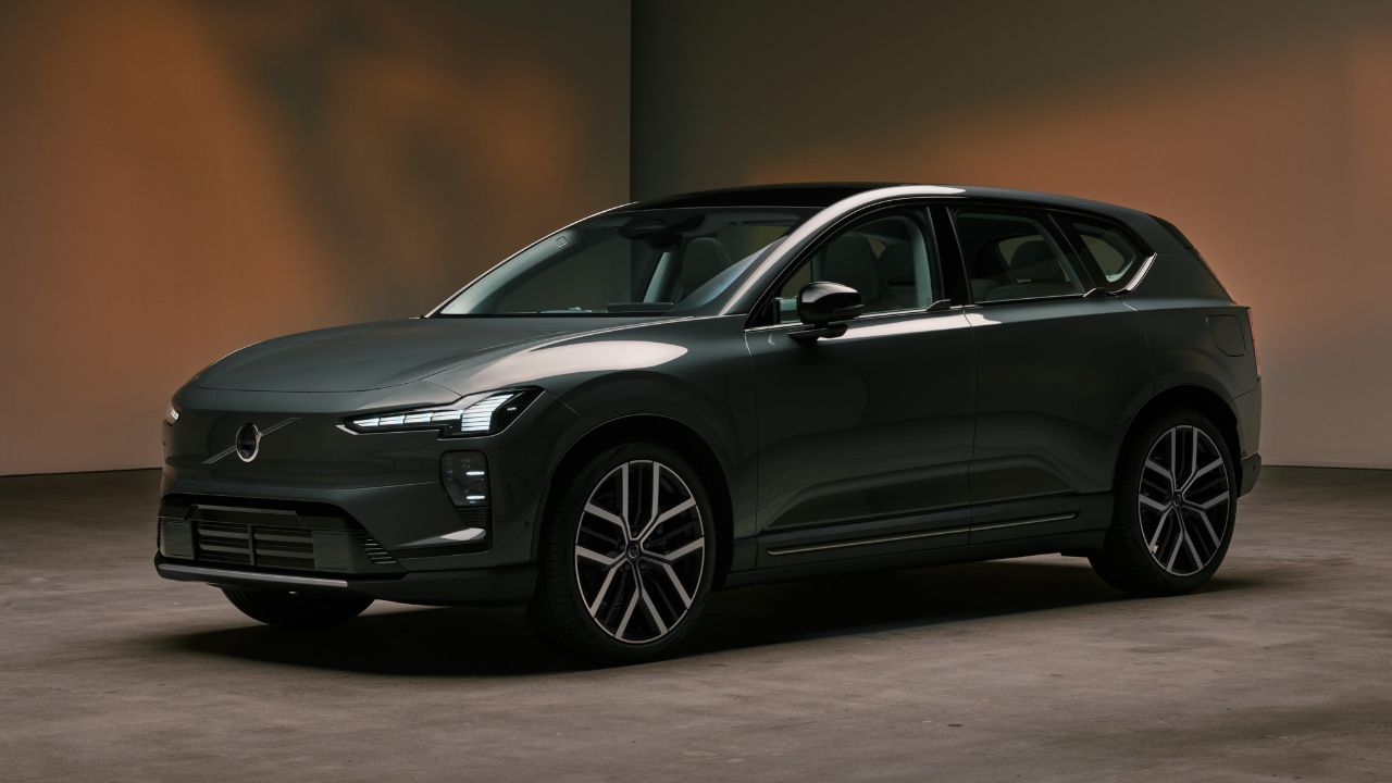 20 मिनिटात 80% चार्ज आणि 810 किमीची तुफान रेंज! ‘या’ देशात नवीन Volvo EX60 सादर