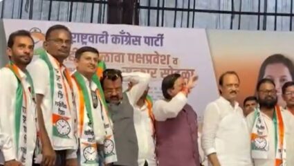 किशोर जैन यांचा राष्ट्रवादी अजित पवार गटात प्रवेश  अजित पवारांच्या उपस्थितीत झाला पक्षप्रवेश