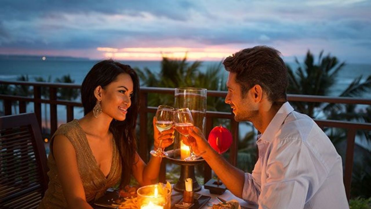 Weekly Love Horoscope : कोणाच्या वाटेला धोका, तर कोणाच्या आयुष्याला नवं वळण, ‘या’ राशींचं नशीब पालटणार; पाहा राशीभविष्य