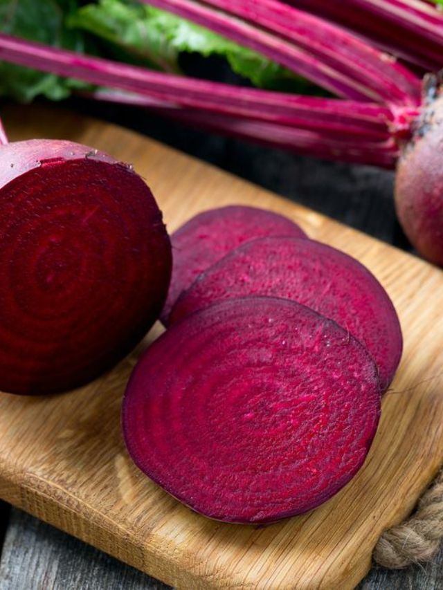 बीट किंवा भोपळ्याच्या बिया कशामध्ये असते जास्त आयरन