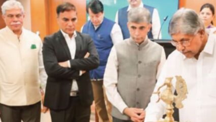 Pune News : विद्यार्थ्यांसाठी महाराष्ट्र जागतिक केंद्र बनावं; तंत्र शिक्षण मंत्री चंद्रकांत पाटील यांचे कार्यशाळेत आवाहन