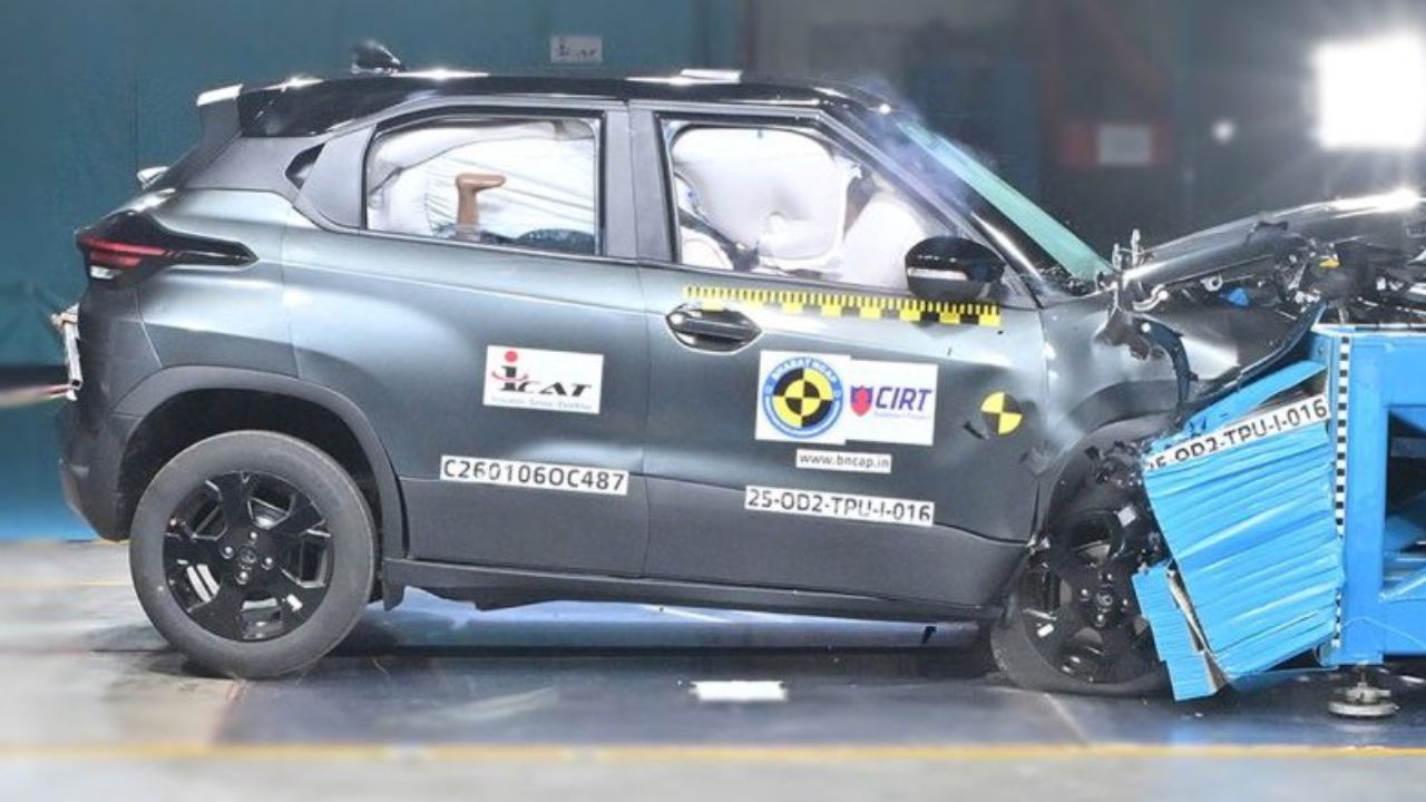 तुमच्यासाठी Tata Punch Facelift किती सुरक्षित? Bharat NCAP च्या क्रॅश टेस्टमध्ये किती मिळाली सेफ्टी रेटिंग?