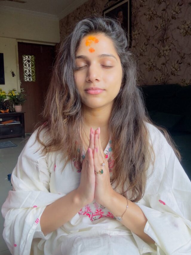 वर्ष बदलतील पण जान्हवी... तुझे सौंदर्य असेच राहील!