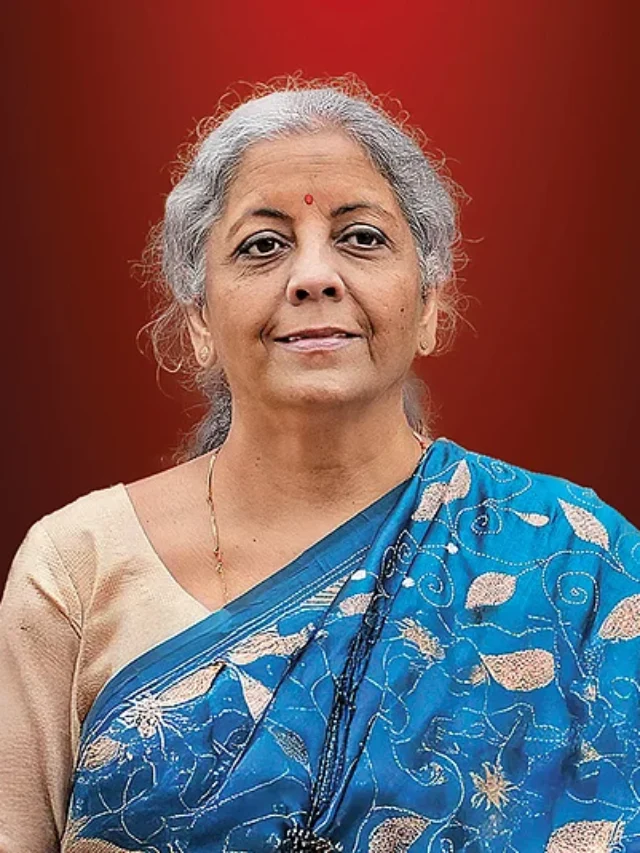 बजेटपूर्वी अर्थ मंडळाला डांबून का ठेवतात?